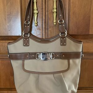 CHAPS Ralph Lauren Tan Cognac Nylon Shoulder Bag